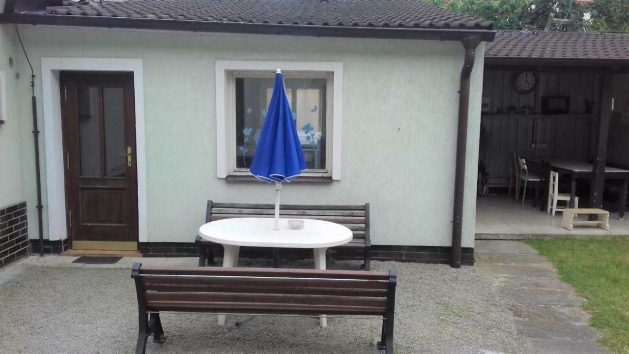 Ferienwohnung Dvacitka Budweis Exterior foto